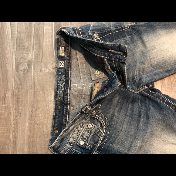 Cute Miss Me Jeans - Picture 3 of 3